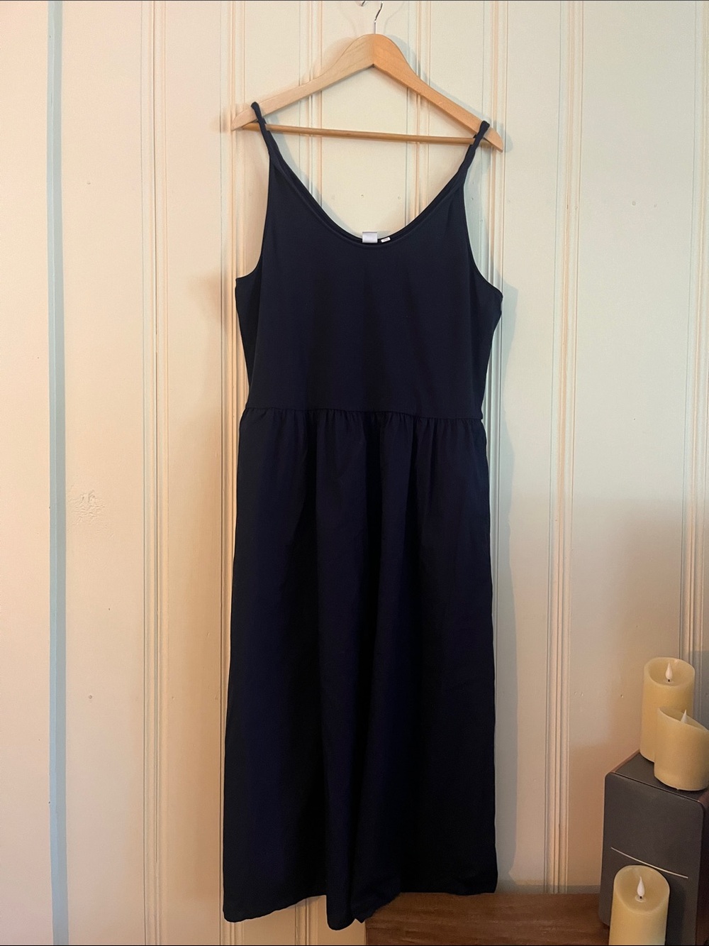 GAP Navy Blue Spaghetti Strap Midi Dress